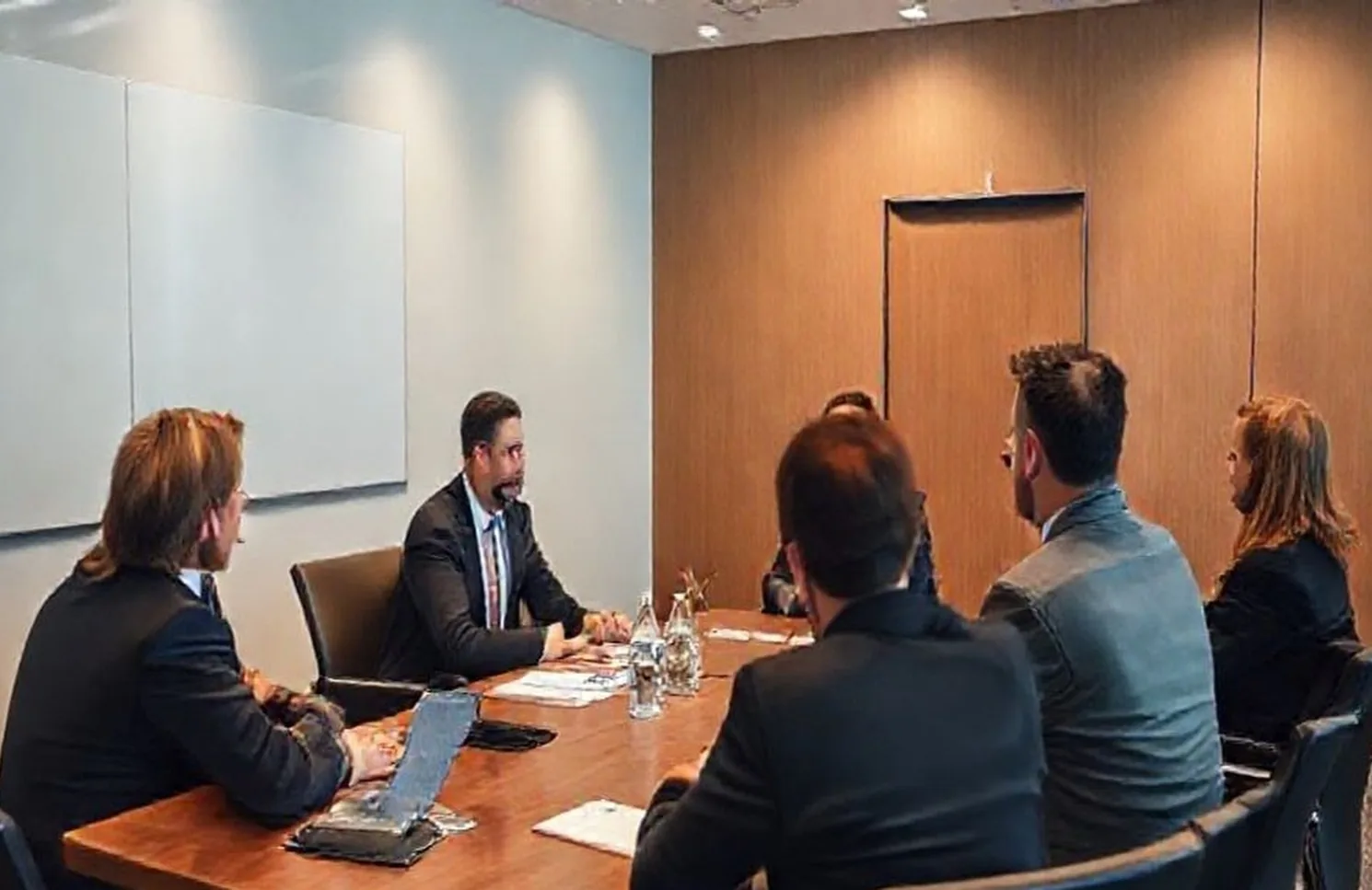 Execution strategy consultation room